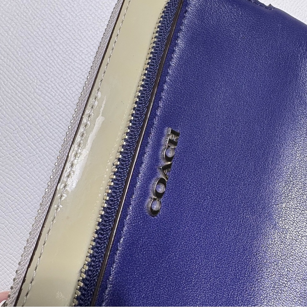 Coach Periwinkle Blue & Cream Double Corner Zip Wristlet - Picture 5 of 14